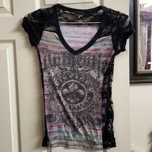 Pre owned Daytrip Lace Medium Tee